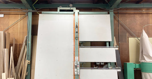 パネルソーとは？木工工場でどんな活躍をしているか、職人目線でご紹介！