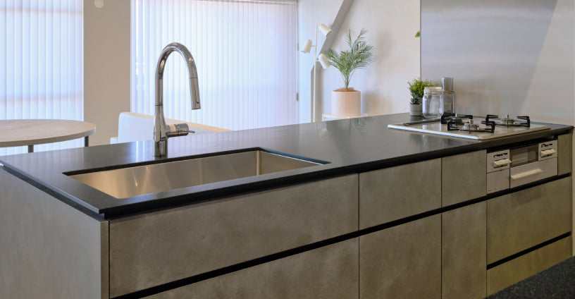 キッチン ペニンシュラ vs アイランド　違いを知って後悔しないレイアウト選びのコツ