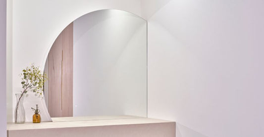 防湿加工とは？湿気からミラーを守り長持ちさせる秘訣